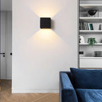Arandela Luz De Parede BQ XLX 10cm x 10cm LED ABS ambientes internos e externos Branco Quente
